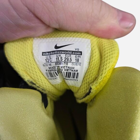 Nike Youth Strike Shark BG Yellow Football Cleats, Size: 12C - Picture 7 of 7